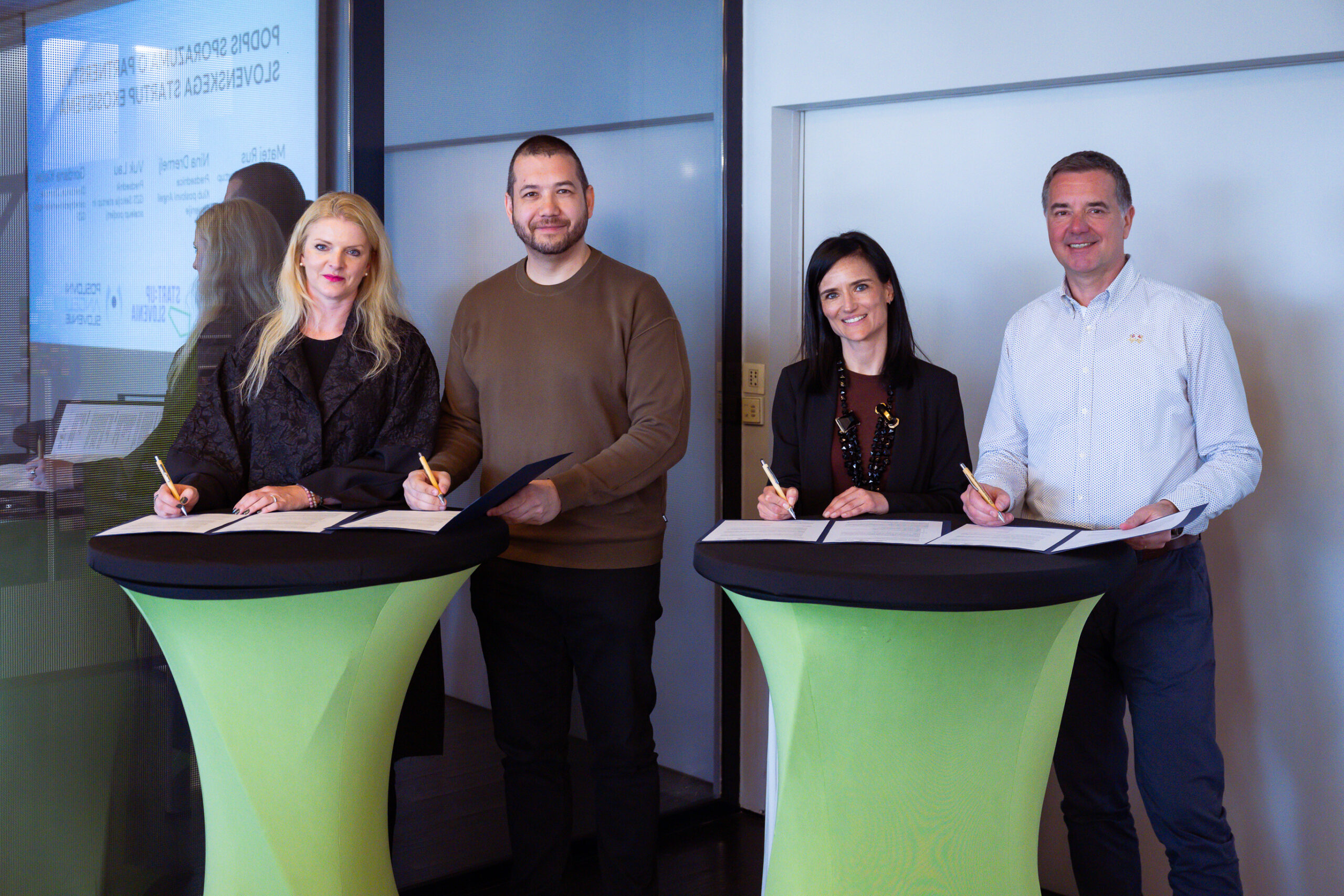 Signing of the Slovenian startup ecosystem partnership – Vuk Lau, Nina Dremelj, Gordana Kisilak and Matej Rus