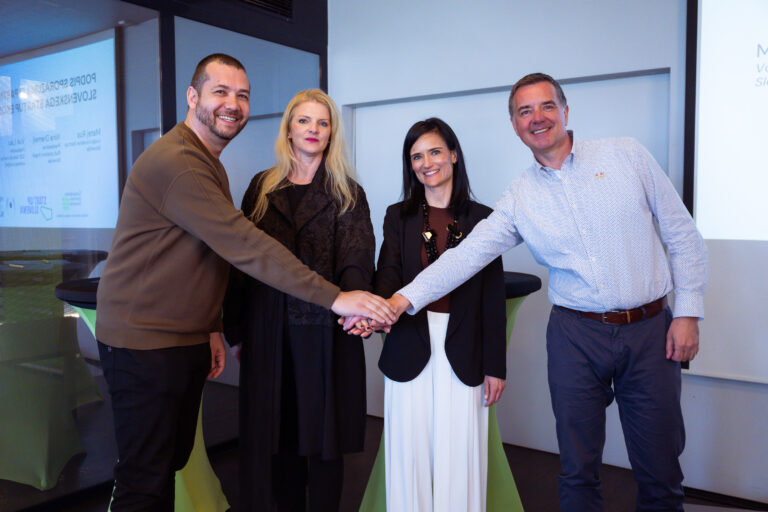 Signing of the Slovenian startup ecosystem partnership – Vuk Lau, Nina Dremelj, Gordana Kisilak and Matej Rus